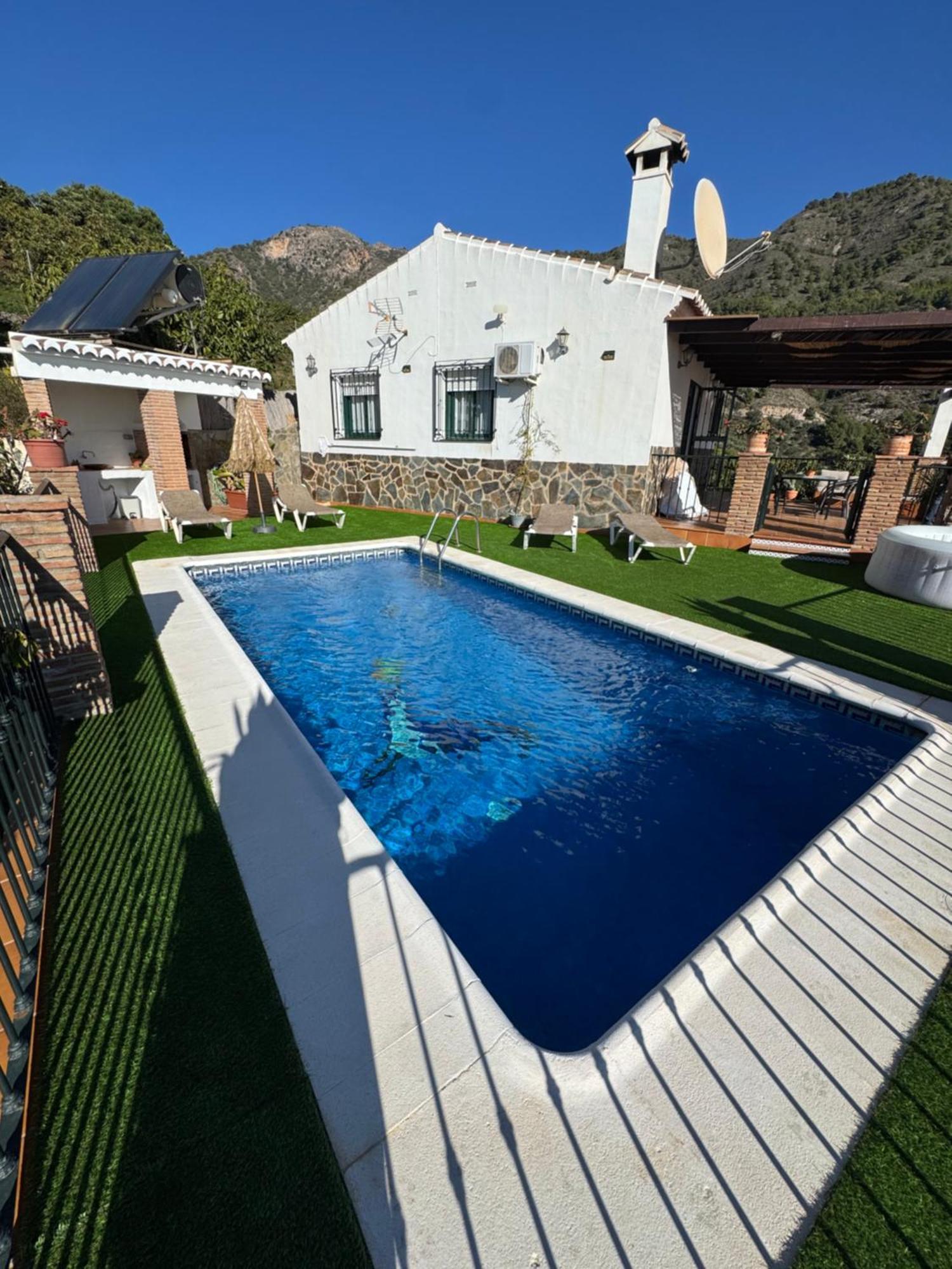Villa En Frigiliana Con Piscina, Jacuzzi Y Espectaculares Vistas 외부 사진